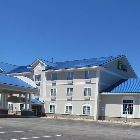 Holiday Inn Express Hotel & Suites Cadillac By Ihg Екстериор снимка